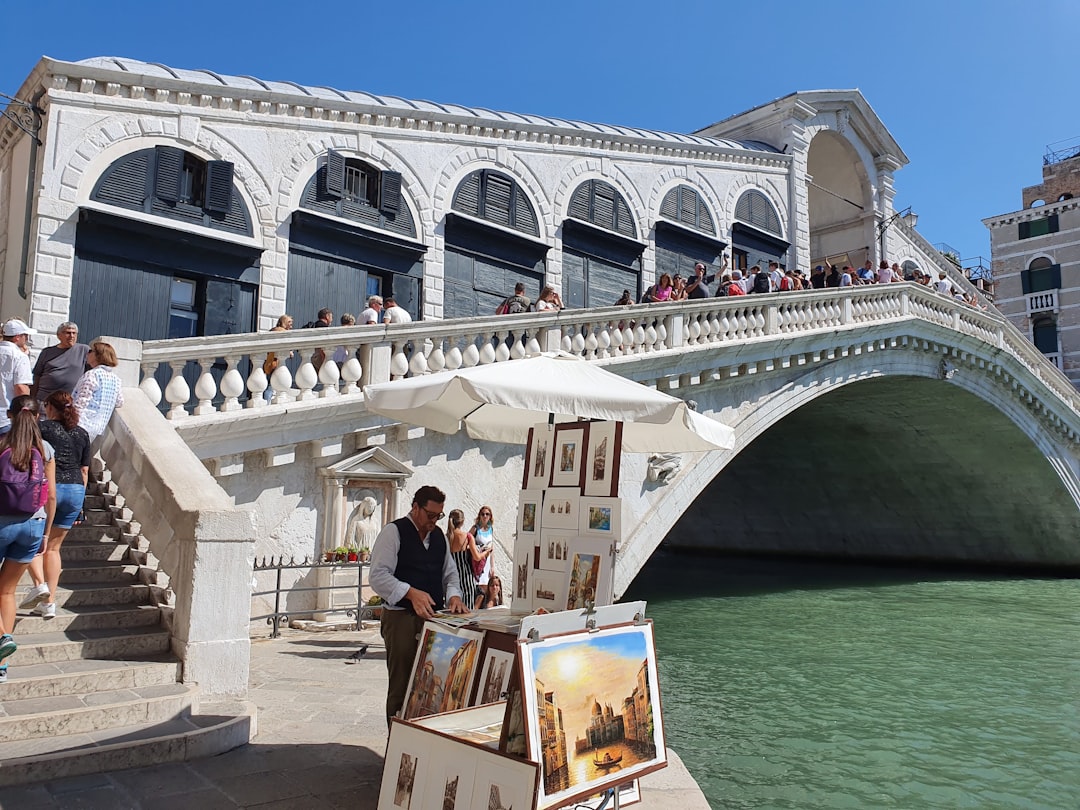 Exhibition Stand Builders Milan — 2026 Selection Framework, Pricing Tiers, and Local Operating Reality